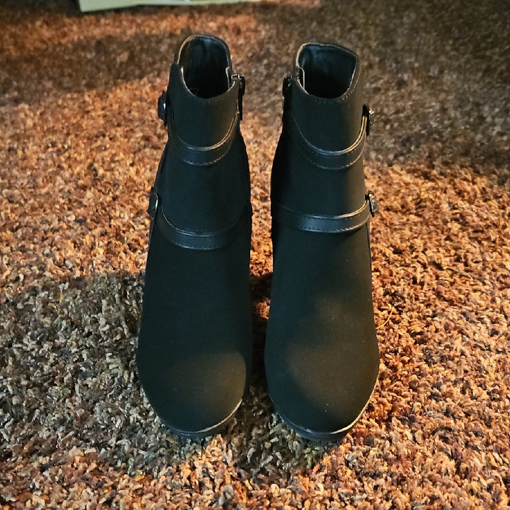 Rialto Black Ankle Boots